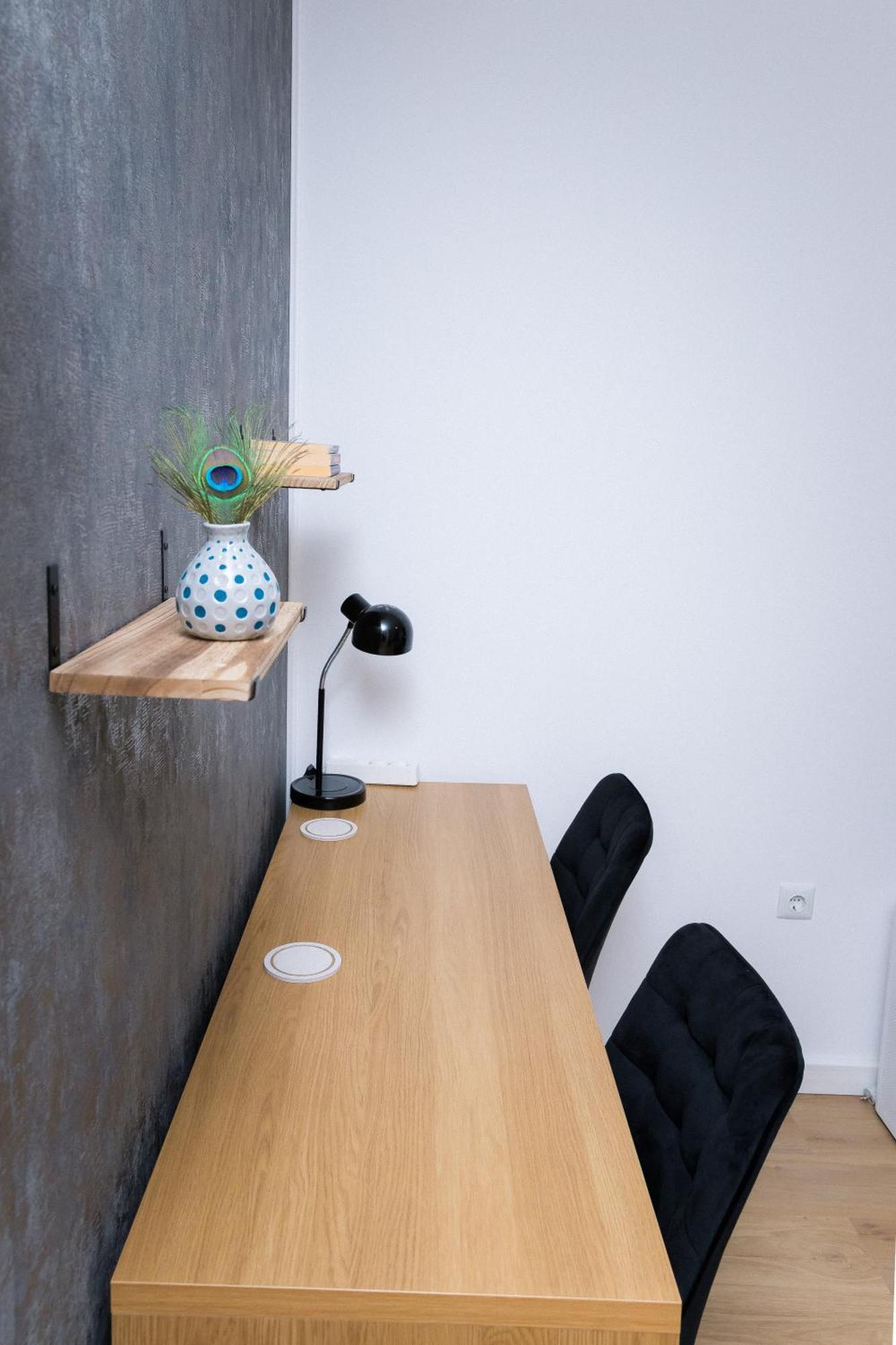 Elysian Urbanscape Brown, 2 Rooms, Near Bucharest Chiajna ภายนอก รูปภาพ