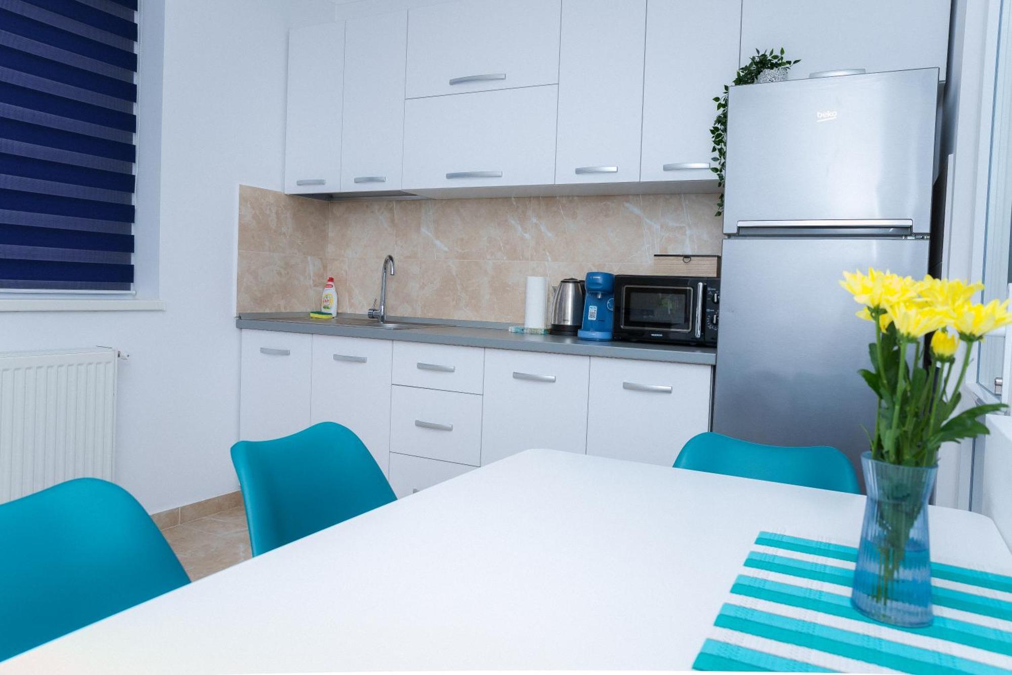 Elysian Urbanscape Brown, 2 Rooms, Near Bucharest Chiajna ภายนอก รูปภาพ